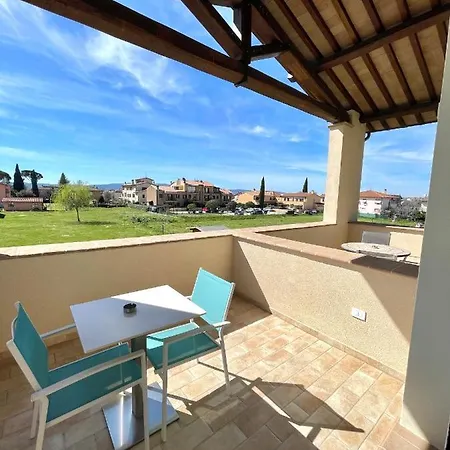 Πανσιόν Paolina Φολίνιο